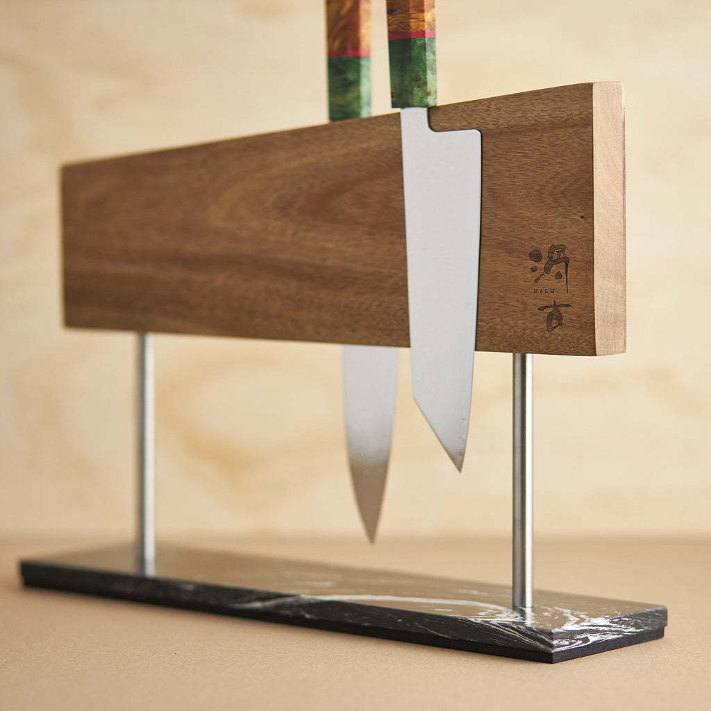 The Knife Block