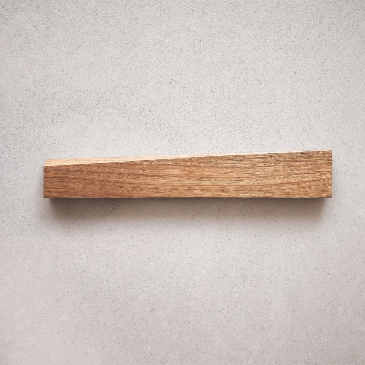 The Knife Strip